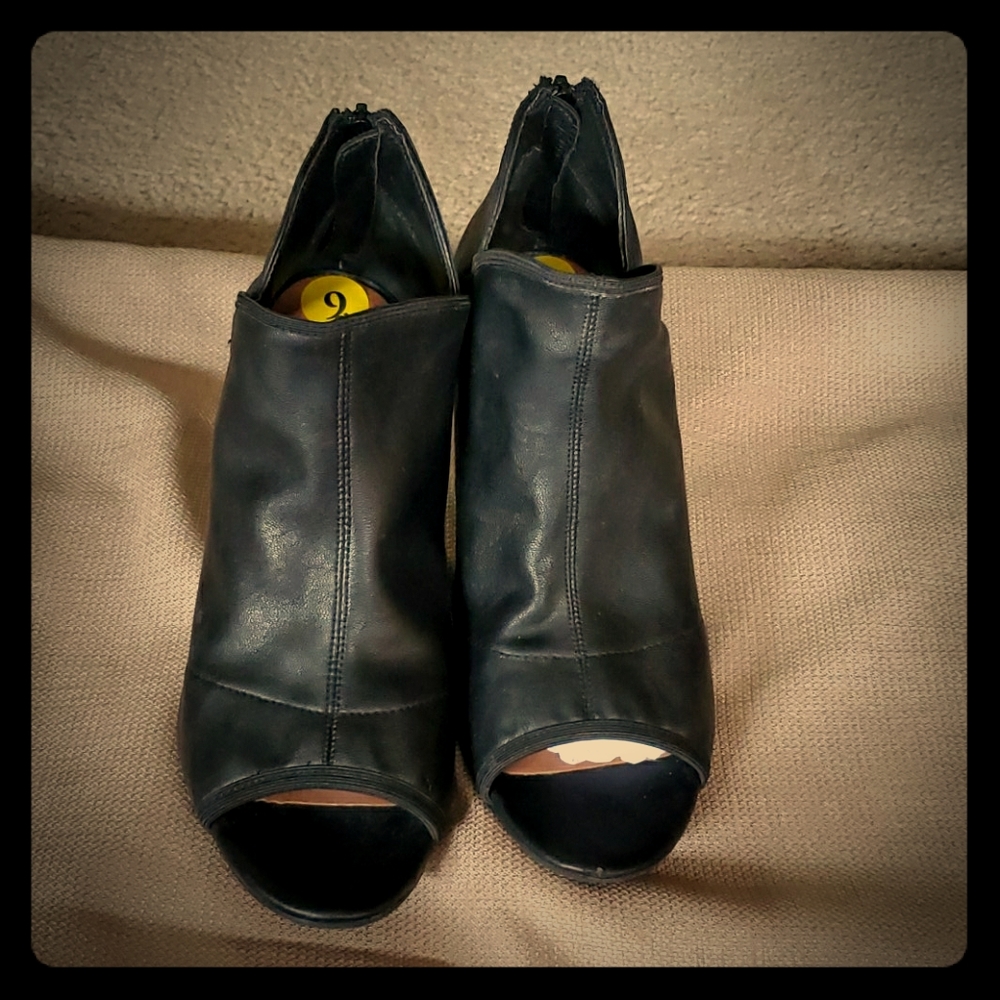 Tahari open toe heels